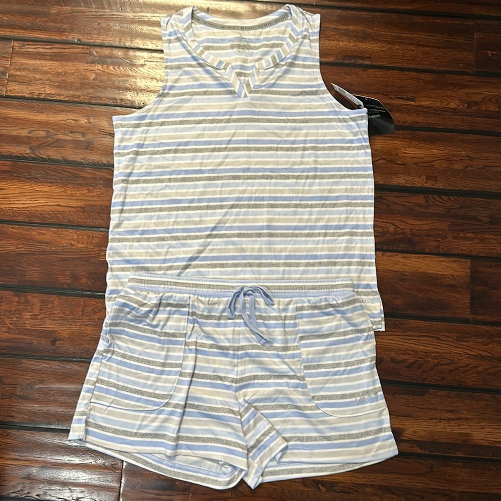 Brand New Never Worn Cuddle Duds PJ Set
